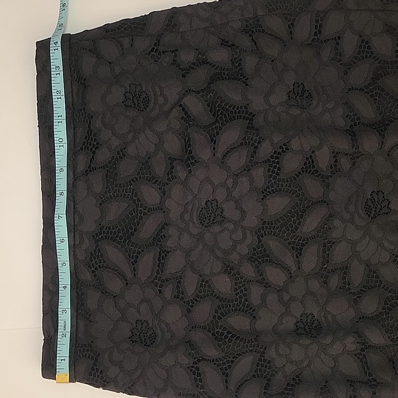 Bebe Black Lace  Skirt/  8. - Picture 6 of 9
